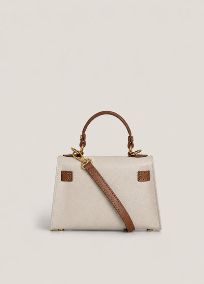 Geantă premium bicolor crem și camel pentru femei, realizată din piele naturală italiană, cu curea detașabilă, accesorii aurii și design sofisticat. Poșetă Made in Italy pentru damă, perfectă pentru office, city break, ieșiri în oraș și evenimente elegante.