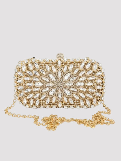 Poșetă clutch aurie de ocazie cu design luxury, împodobită cu cristale și pietre decorative strălucitoare, lanț metalic auriu detașabil și finisaje premium, ideală pentru rochii elegante și apariții rafinate la evenimente speciale.