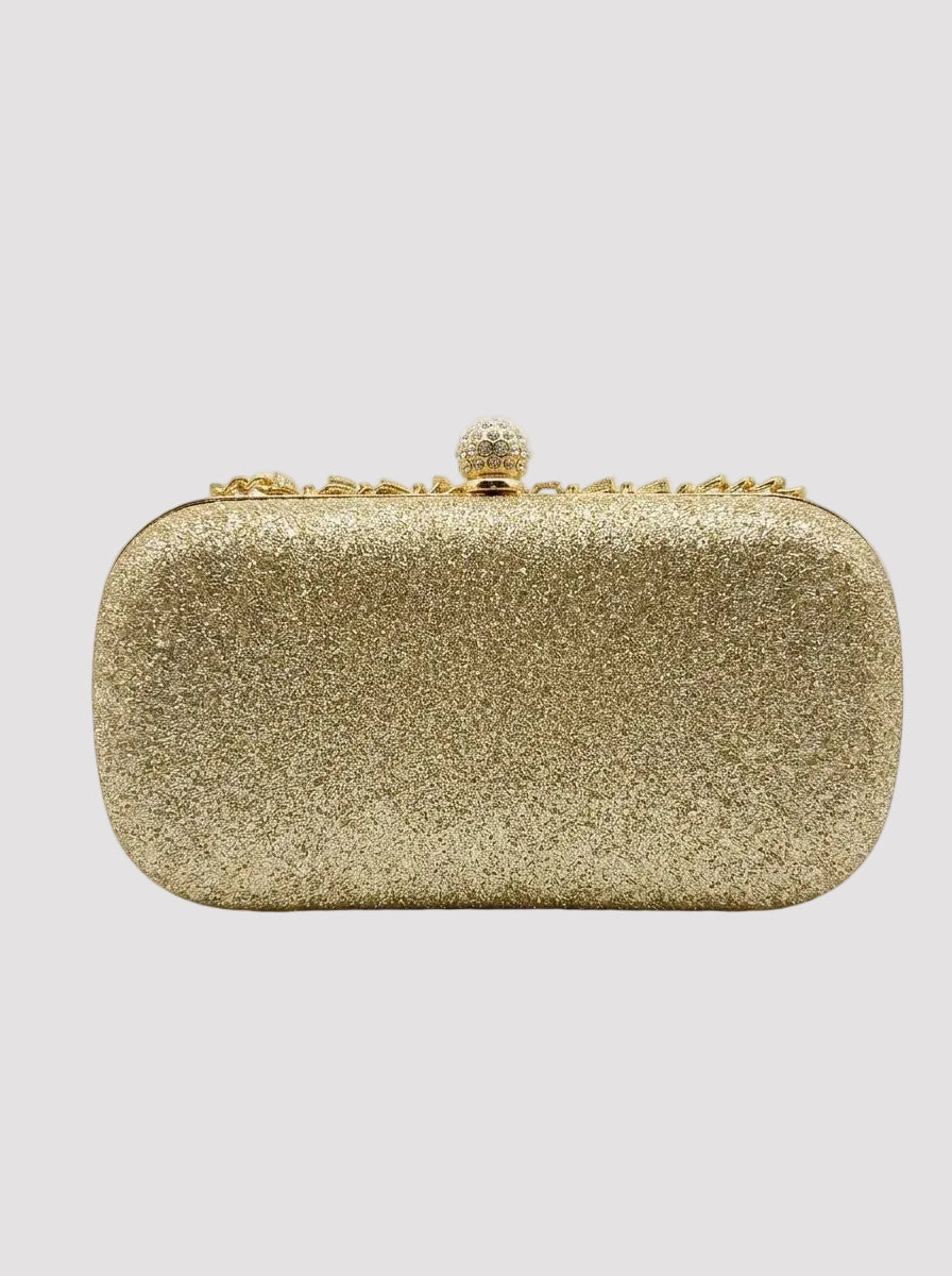 Geantă elegantă tip clutch aurie cu cristale strălucitoare, lanț auriu detașabil și închidere metalică sigură, accesoriu feminin de lux perfect pentru ținute sofisticate, rochii de ocazie și evenimente speciale.