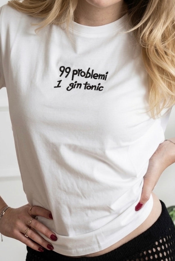 Tricou damă din bumbac alb cu mesaj Gin Tonic și scris negru